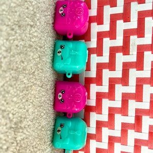 SHOPKINS MYSTERY BACKPACKS